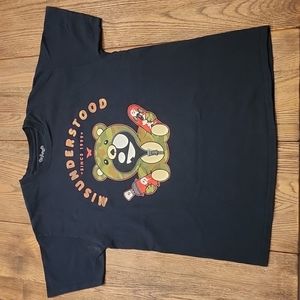 Entree Lifestyle T-shirt size L